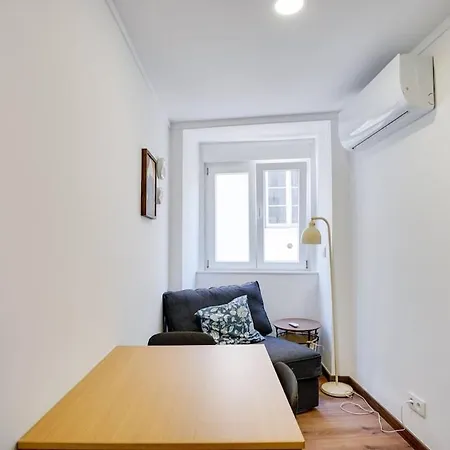 Compact Chiado Spacious And Exceptional In Apartment *