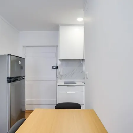 Compact Chiado Spacious And Exceptional In Lisbona